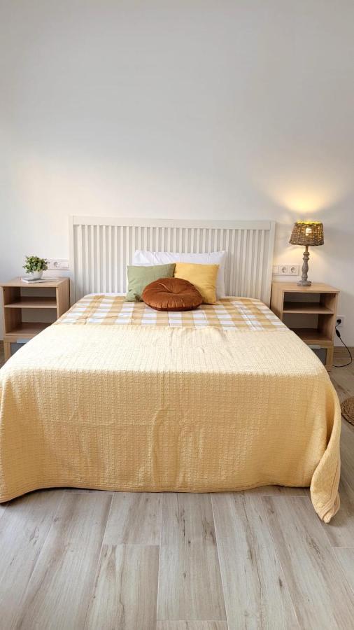 Apartament A Sant Celoni, Montseny, Barcelona ภายนอก รูปภาพ