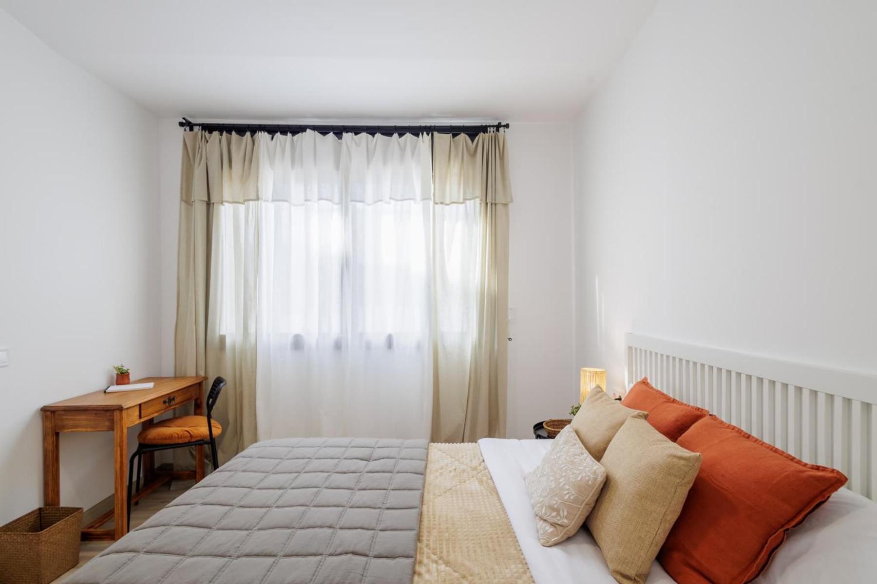 Apartament A Sant Celoni, Montseny, Barcelona ภายนอก รูปภาพ